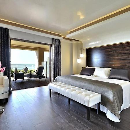 Vincci Selección Aleysa Benalmádena Exterior foto A bedroom at the hotel