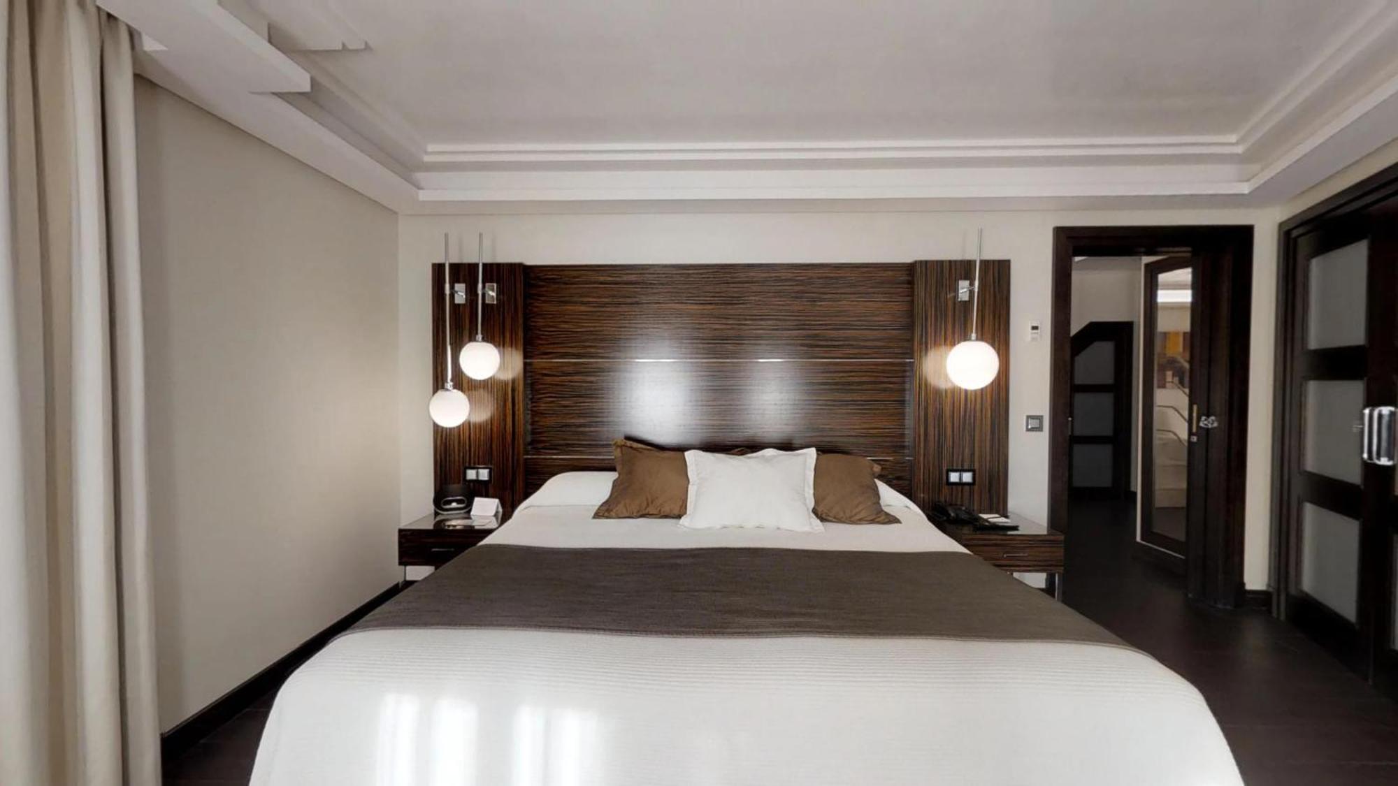 Vincci Selección Aleysa Benalmádena Quarto foto A bedroom at the hotel